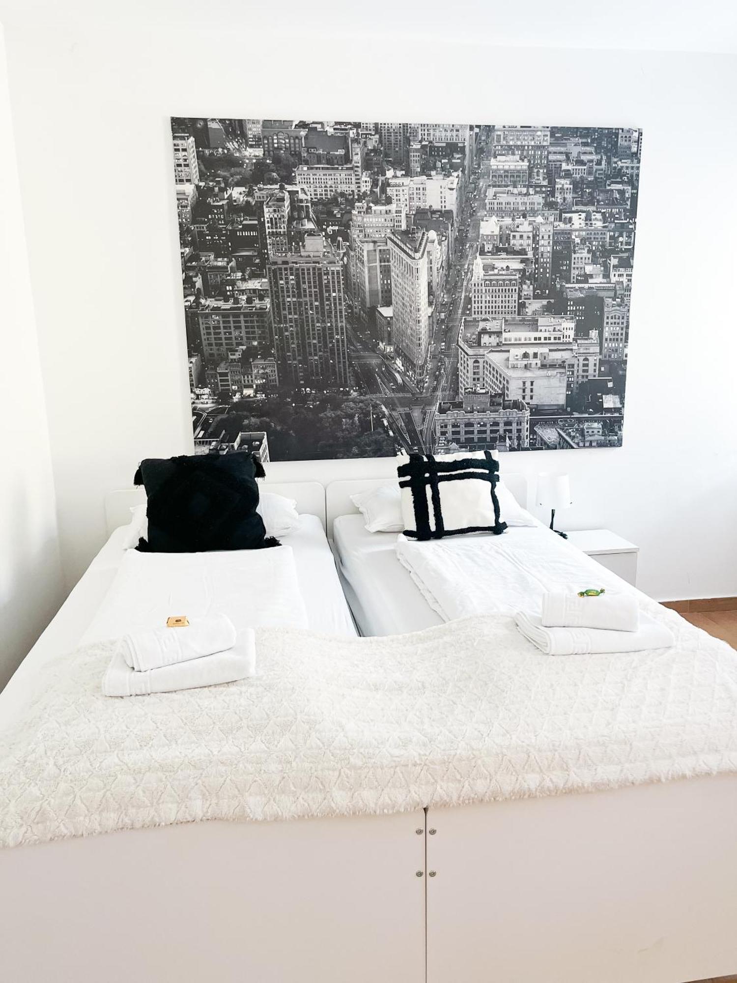 Anita'S Studio Apartments Любляна Екстериор снимка