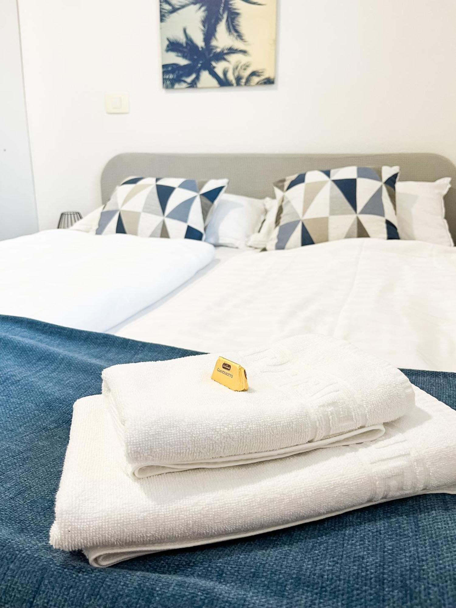 Anita'S Studio Apartments Любляна Екстериор снимка