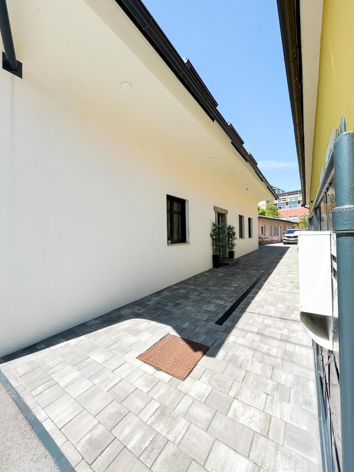 Anita'S Studio Apartments Любляна Екстериор снимка