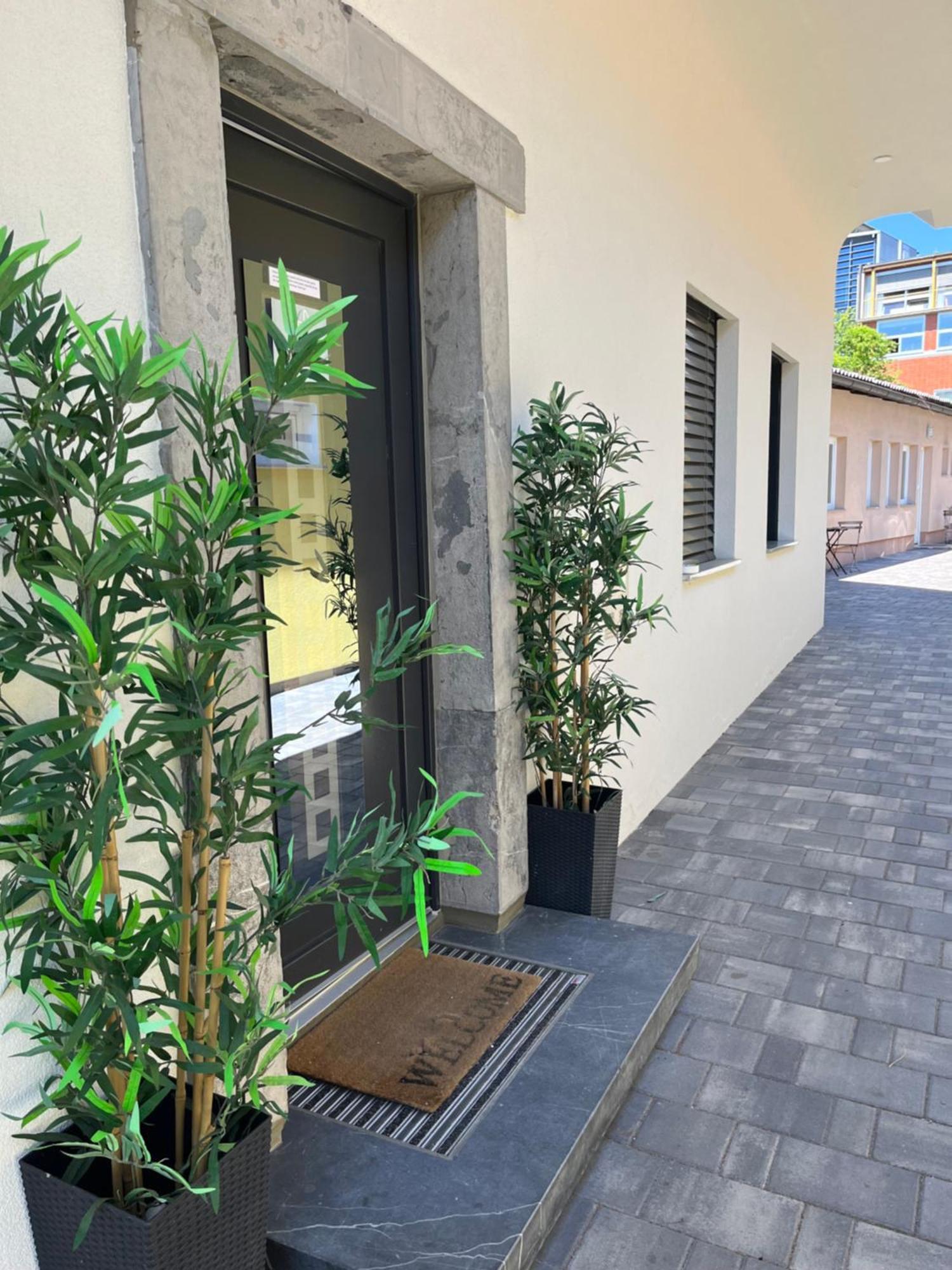 Anita'S Studio Apartments Любляна Екстериор снимка